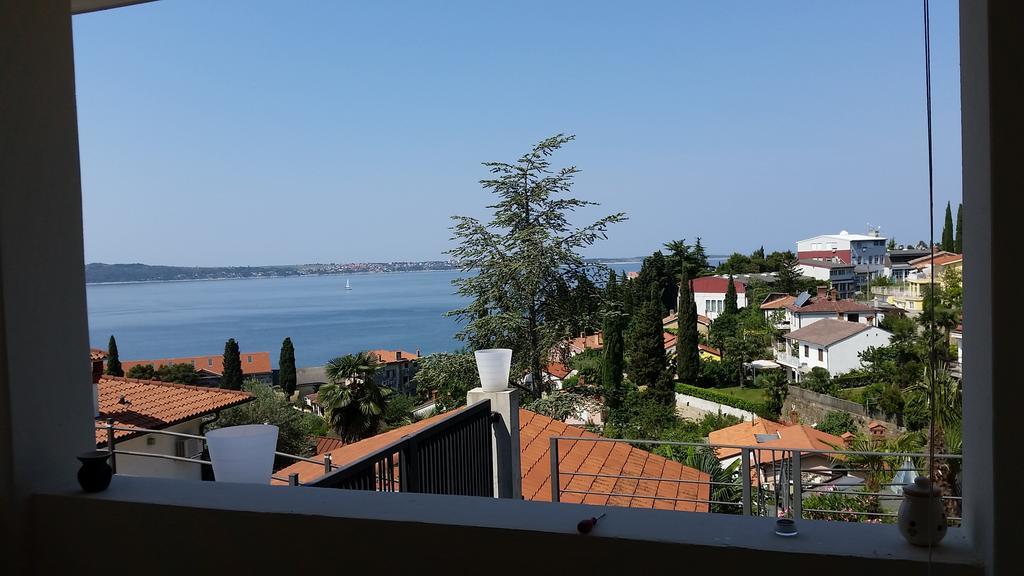 Studio-Apartments Monfort Portoroz Habitación foto